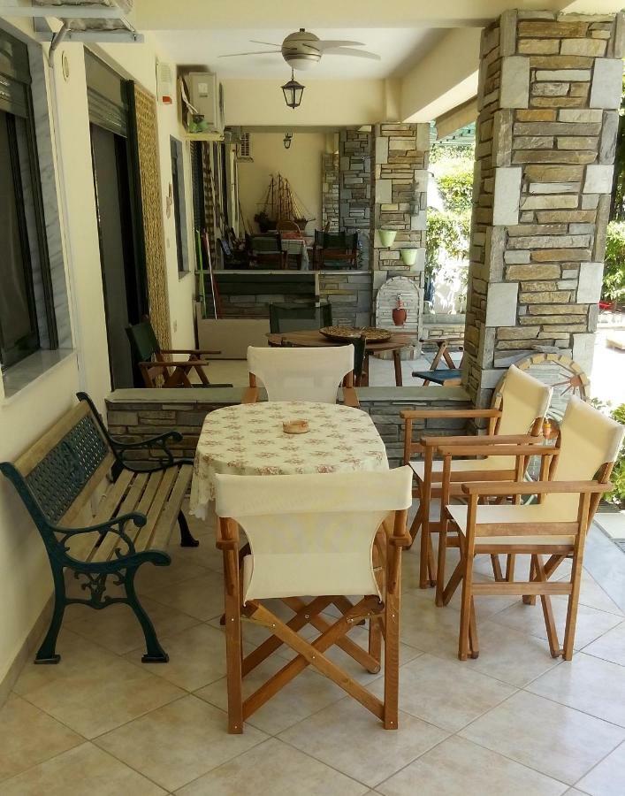 Cute Maisonette No2 On Coastal Sidewalk نيكيتي المظهر الخارجي الصورة