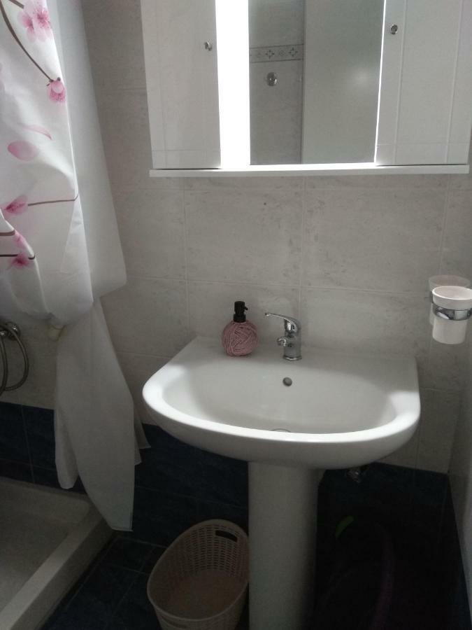 Cute Maisonette No2 On Coastal Sidewalk نيكيتي المظهر الخارجي الصورة
